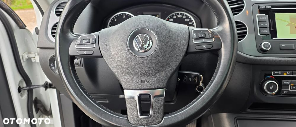 Volkswagen Tiguan 2.0 TDI DPF 4Motion BlueMotion Technology DSG Sport & Style - 27