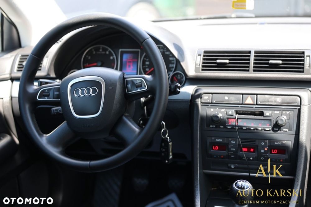 Audi A4 Avant - 20