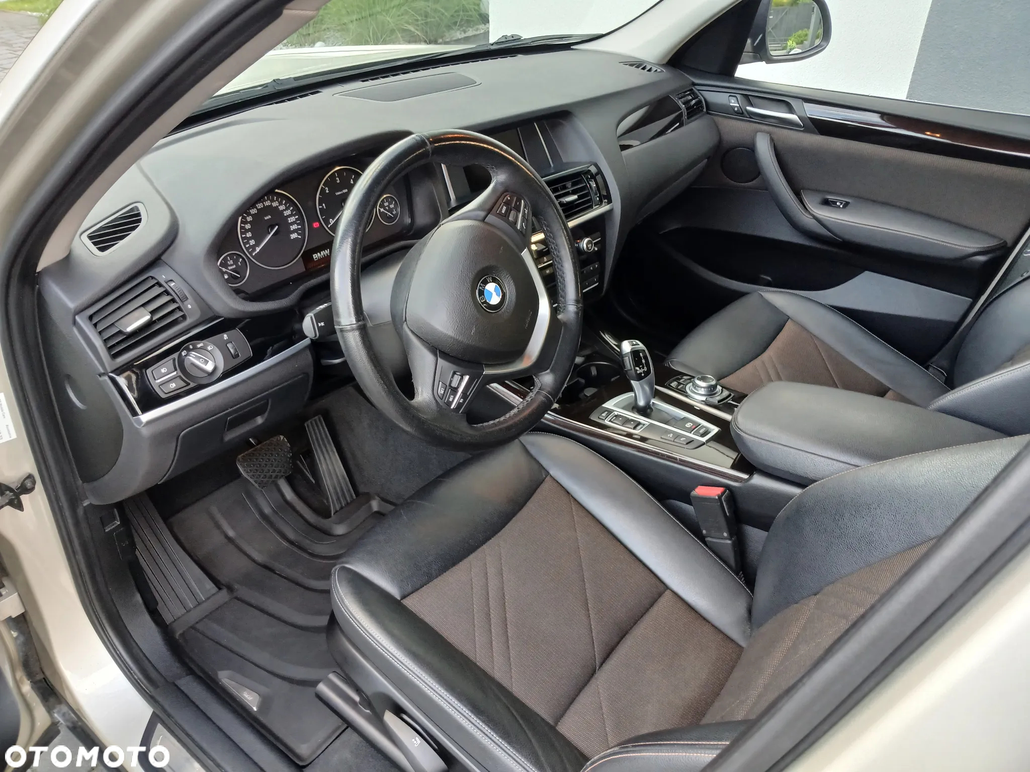 BMW X3 xDrive20d xLine - 16