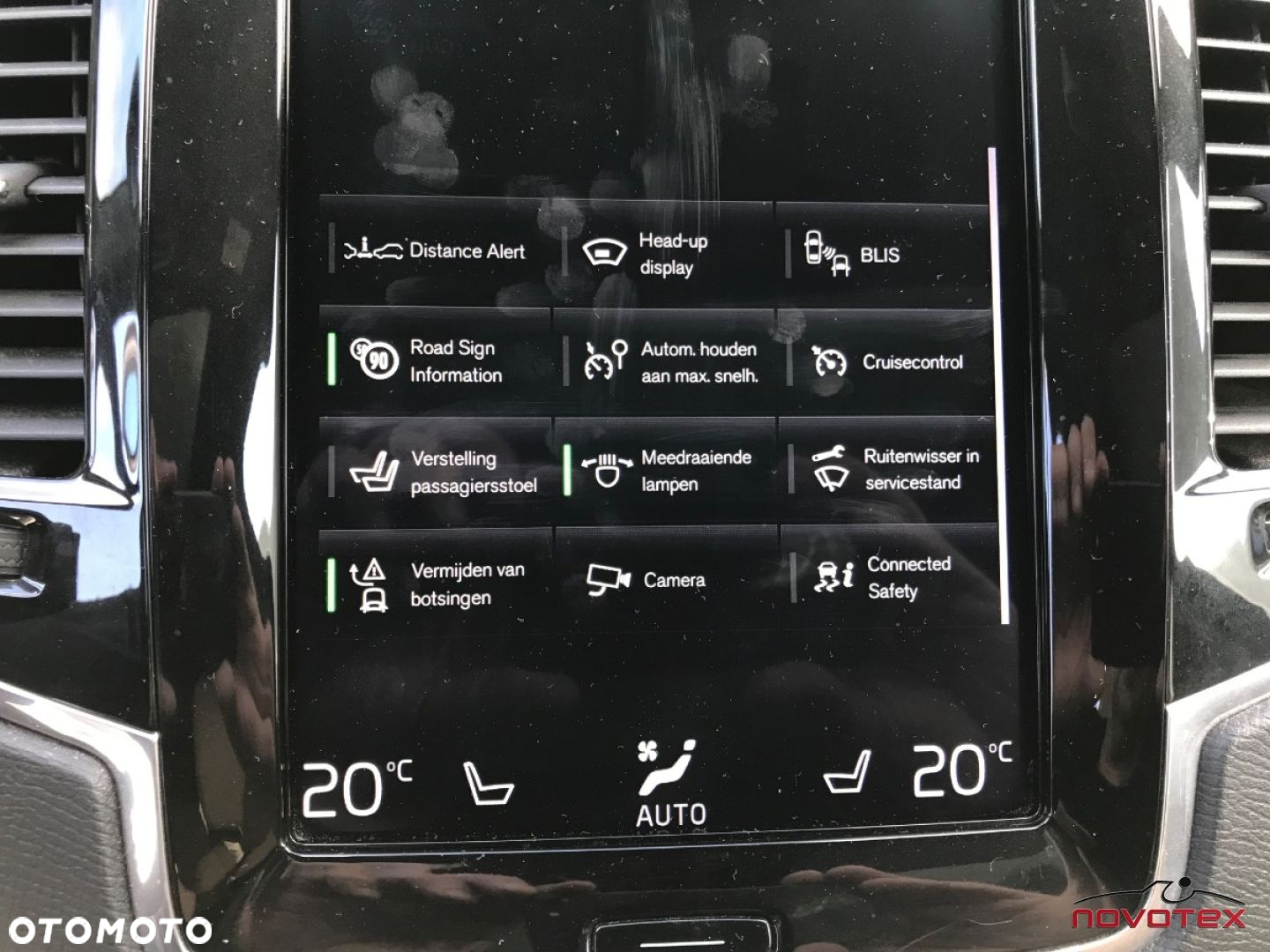 Volvo XC 90 - 20