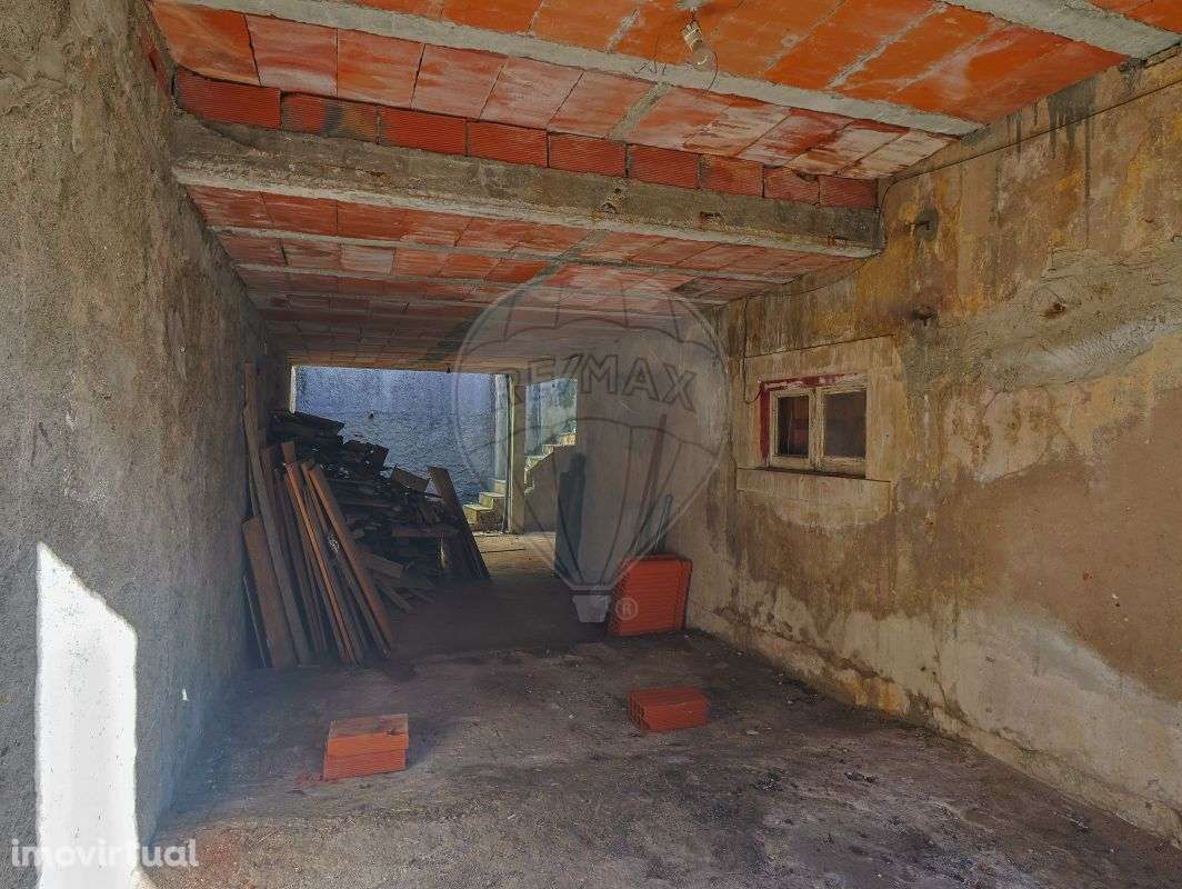 Moradia T2 para venda - Grande imagem: 2/11