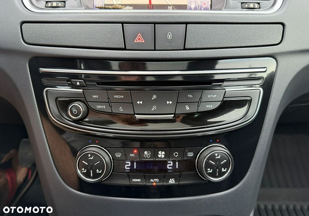 Peugeot 508 2.0 BlueHDi Allure S&S - 22