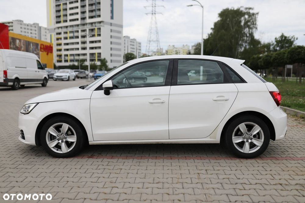 Audi A1 Sportback 1.0 TFSI S tronic - 8