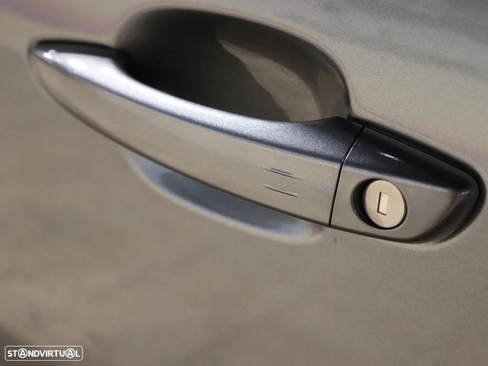 Jeep Avenger 1.2 GSE T3 Longitude - 35