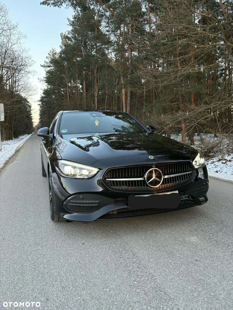 Mercedes-Benz Klasa C 300 d 9G-TRONIC AMG Line - 18