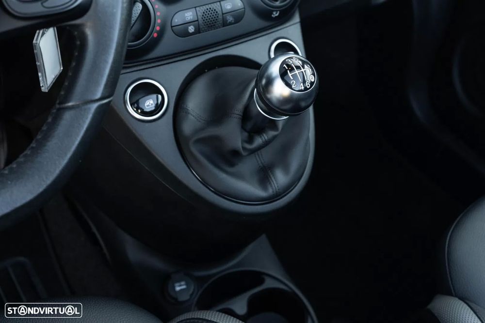 Fiat 500C 1.0 Hybrid Connect - 13