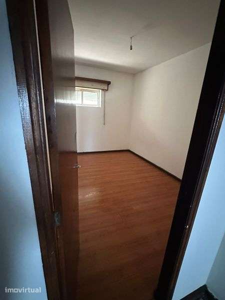 Apartamento T1+1 - Grande imagem: 4/11