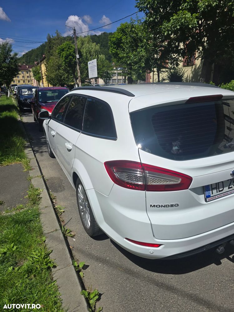 Ford Mondeo 2.0 TDCI PowerShift Business Class - 3