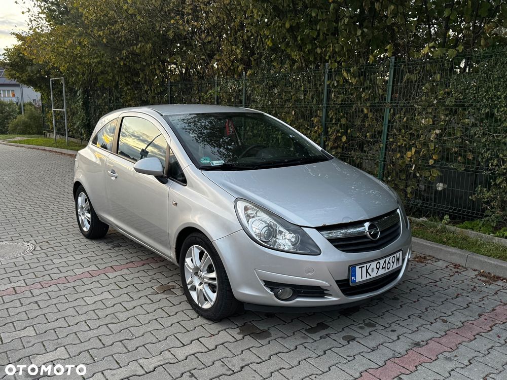 Opel Corsa - 1