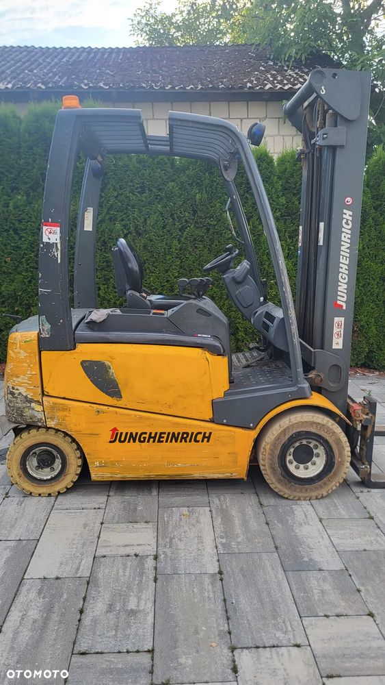 Jungheinrich EFG 425K - 3