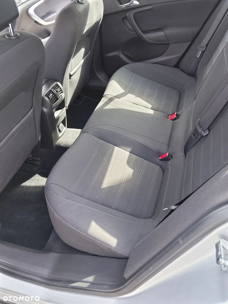 Opel Insignia 1.8 - 23