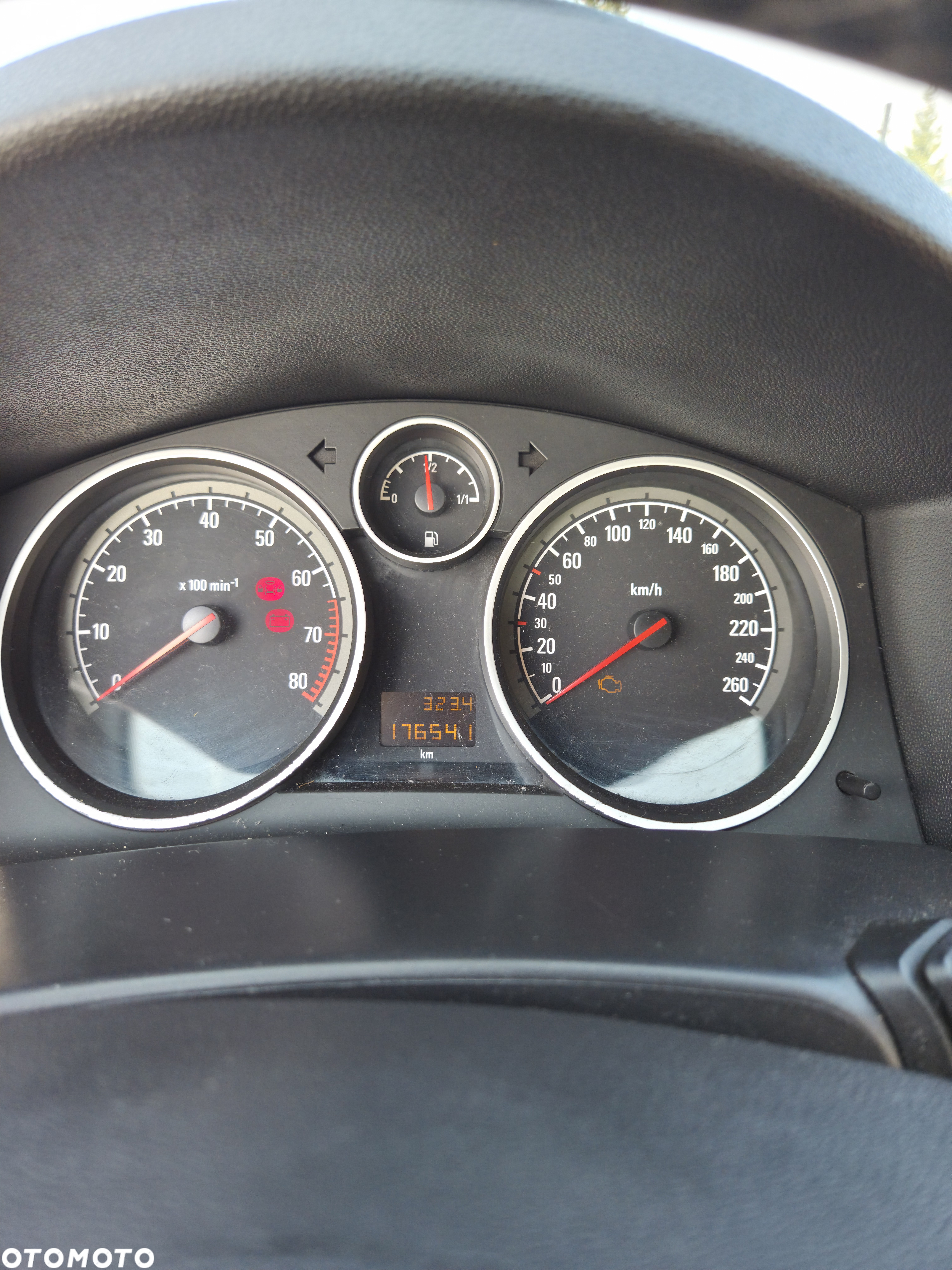 Opel Astra III 1.6 Essentia - 10