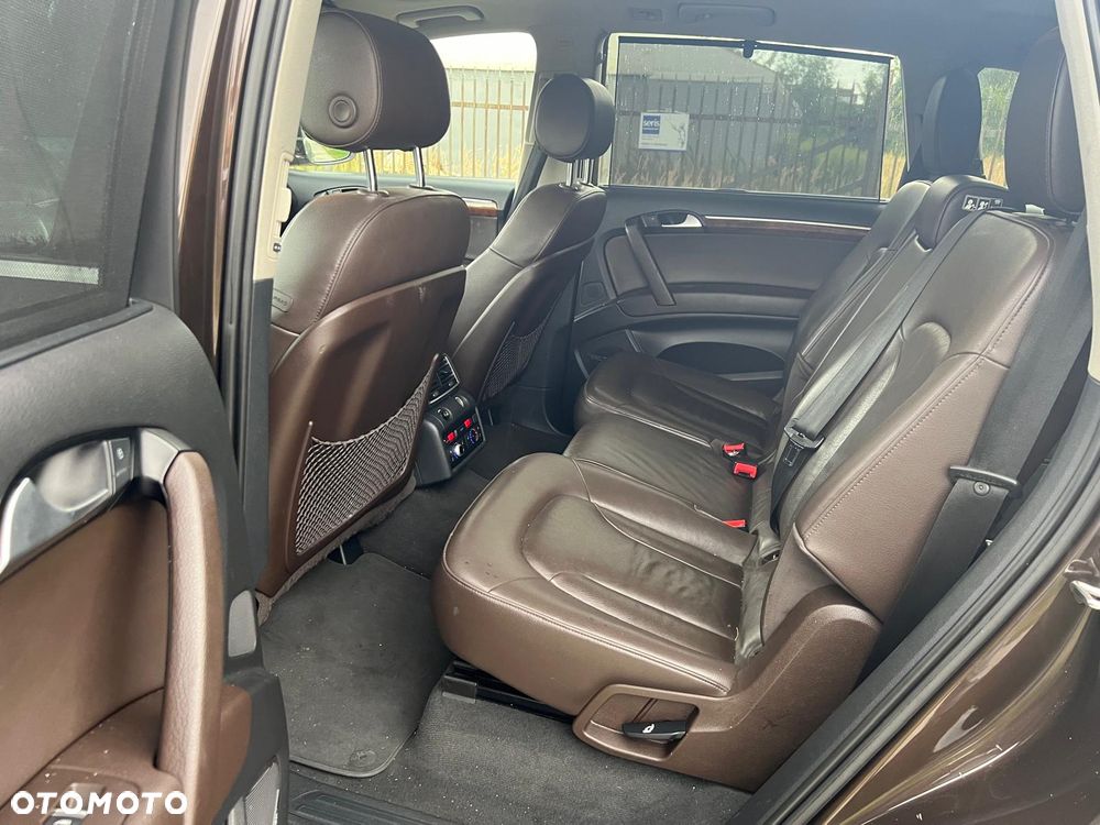 Audi Q7 3.0 TFSI Quattro Tiptronic - 12