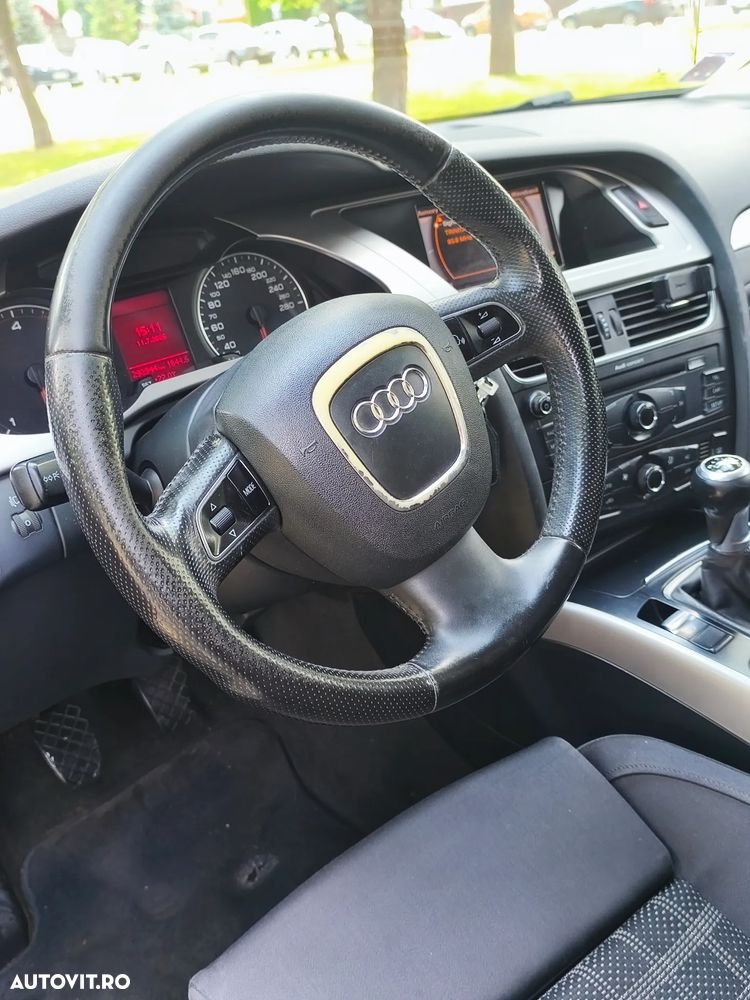Audi A4 Limuzina 2.0 TDI - 9