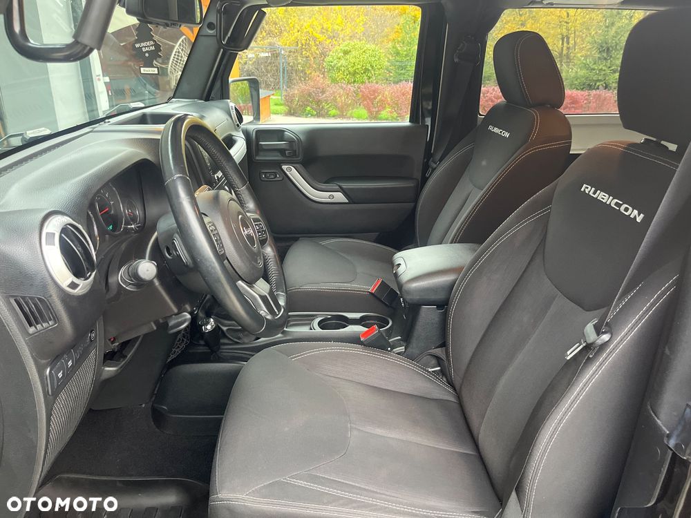 Jeep Wrangler - 13