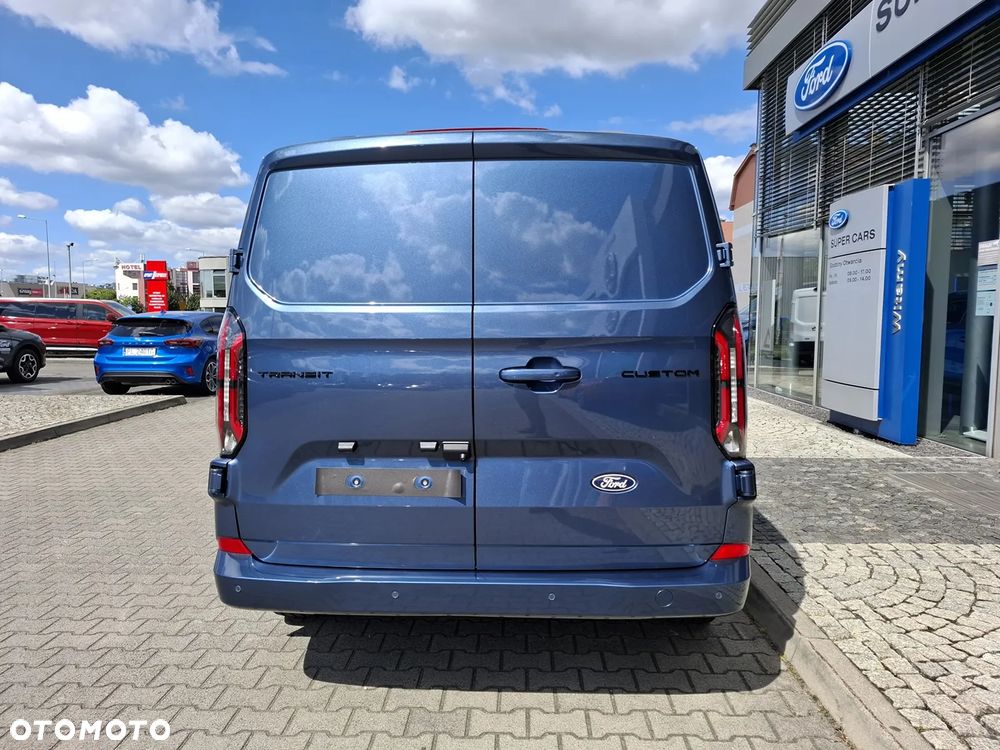 Ford Transit Custom V710 Limited 150 KM - 6