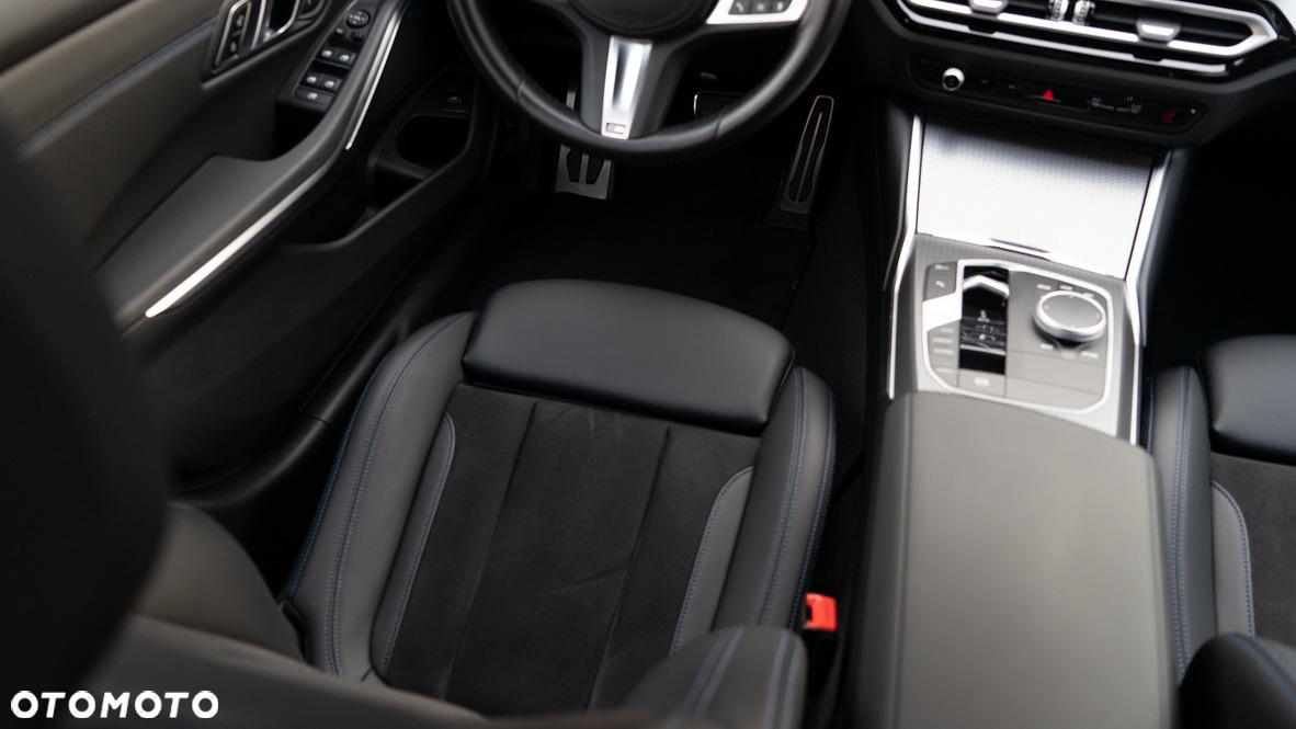 BMW Seria 3 318d M Sport - 18