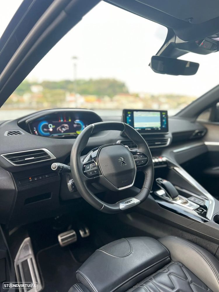 Peugeot 3008 1.6 Hybrid4 GT Pack e-EAT8 - 11