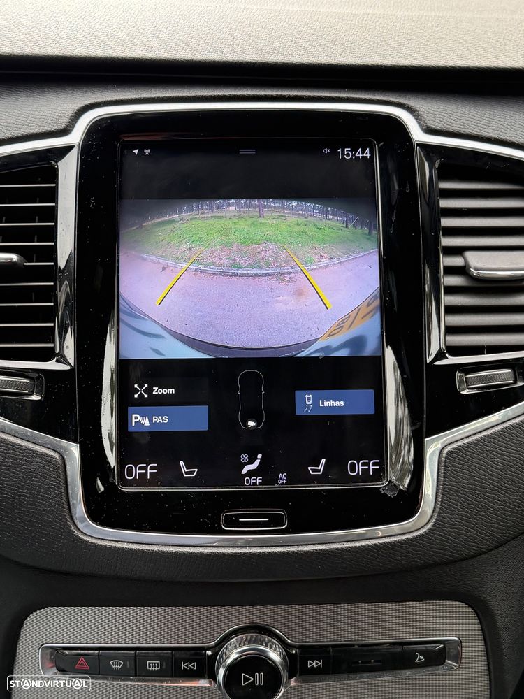 Volvo XC 90 2.0 D4 R-Design - 23