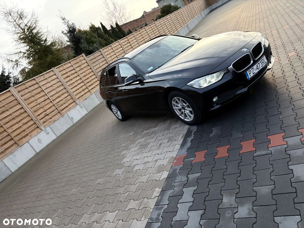 BMW Seria 3 318d Blue Performance Sport Line - 3