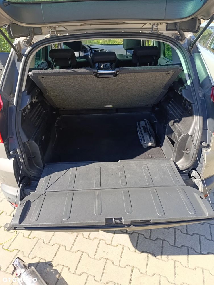 Peugeot 3008 - 23