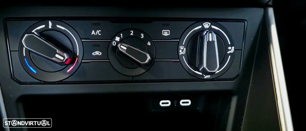 VW Taigo 1.0 TSI Urban Style - 24