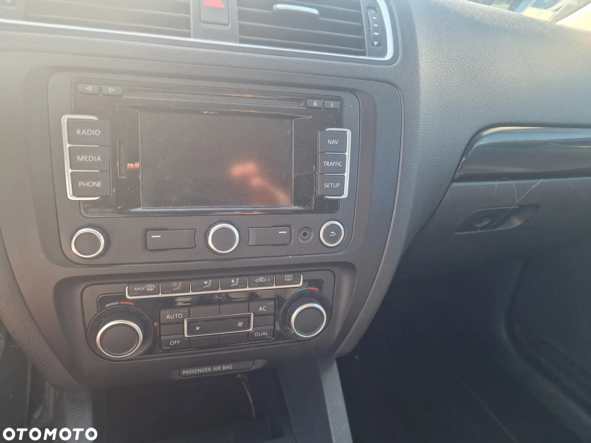 Volkswagen Jetta 1.6 TDI Blue Motion Technology Comfortline - 8