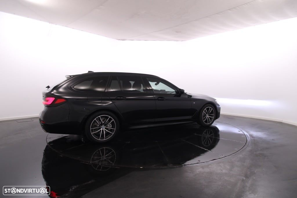 BMW 520 d Pack Desportivo M Auto - 8