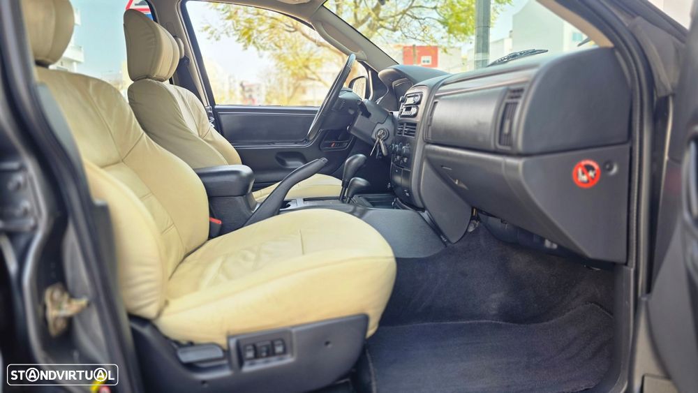 Jeep Grand Cherokee 2.7 CRD Laredo - 23