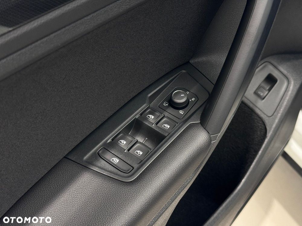 Volkswagen Tiguan - 22