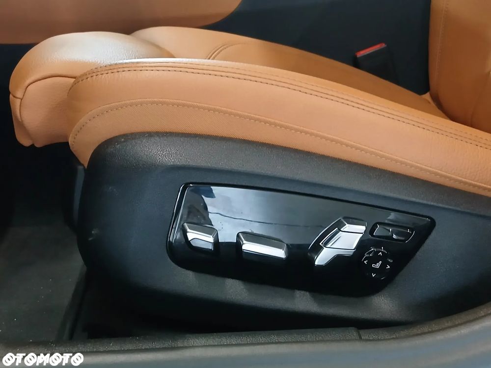 BMW Seria 5 530i mHEV M Sport sport - 22
