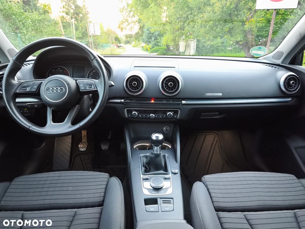 Audi A3 Sportback 1.6 TDI sport - 22