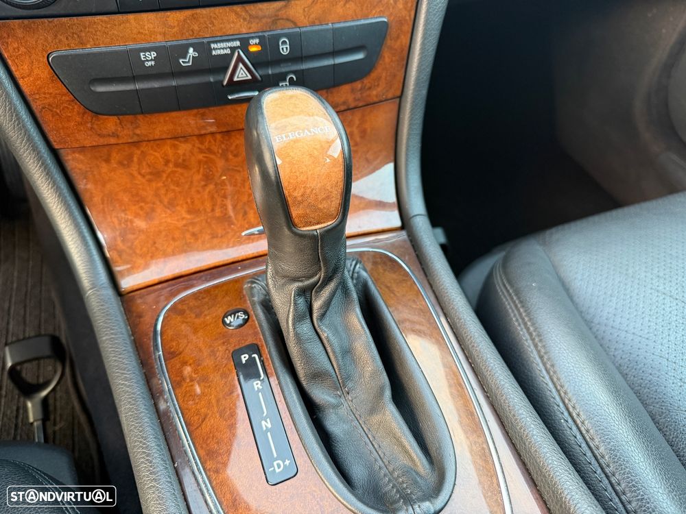 Mercedes-Benz E 270 - 30