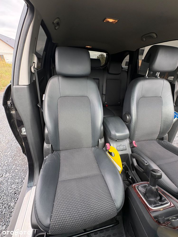 Chevrolet Captiva 2.4 2WD 7 Sitzer LS - 17