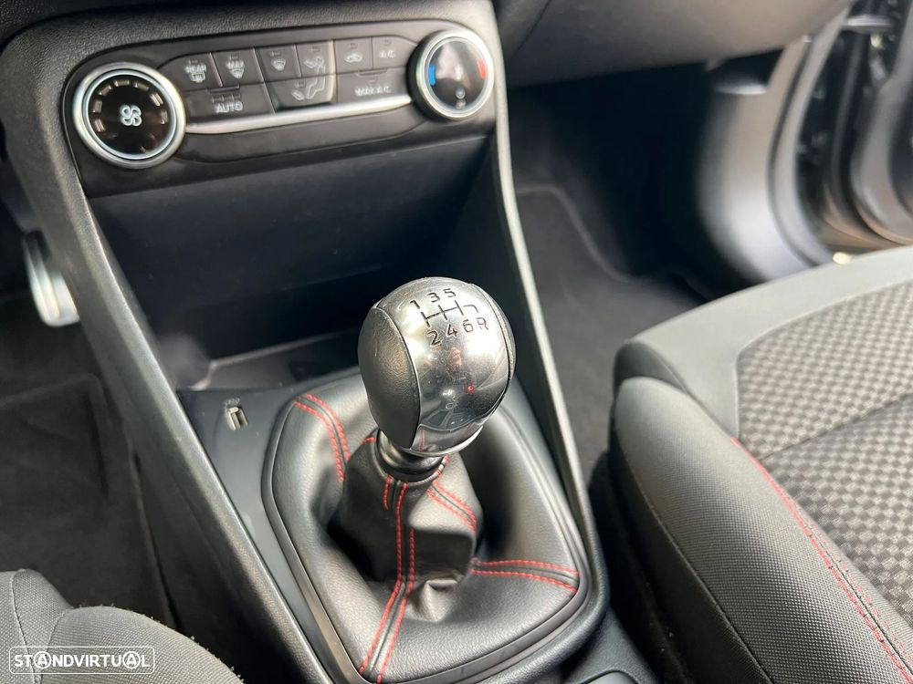 Ford Fiesta 1.0 EcoBoost ST-Line - 22