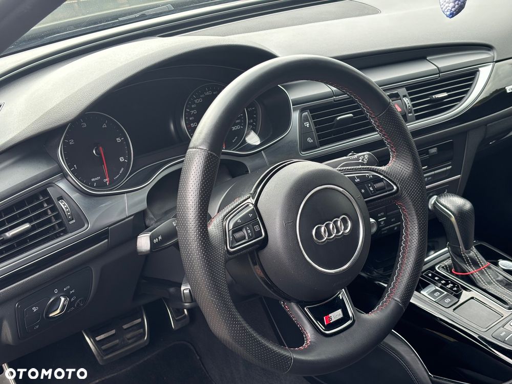 Audi A6 Avant 3.0 TDI quattro S tronic - 15