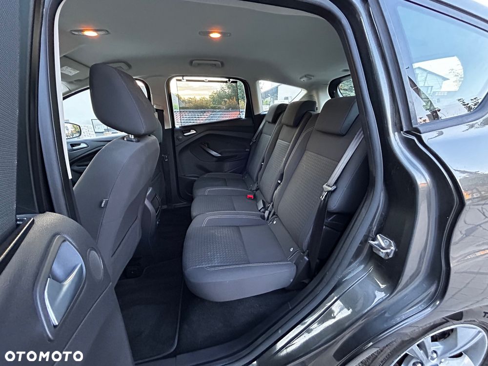 Ford C-MAX - 16