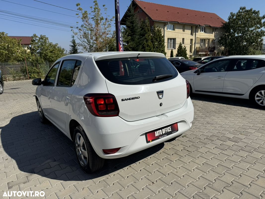 Dacia Sandero 1.5 Blue dCi Laureate - 4