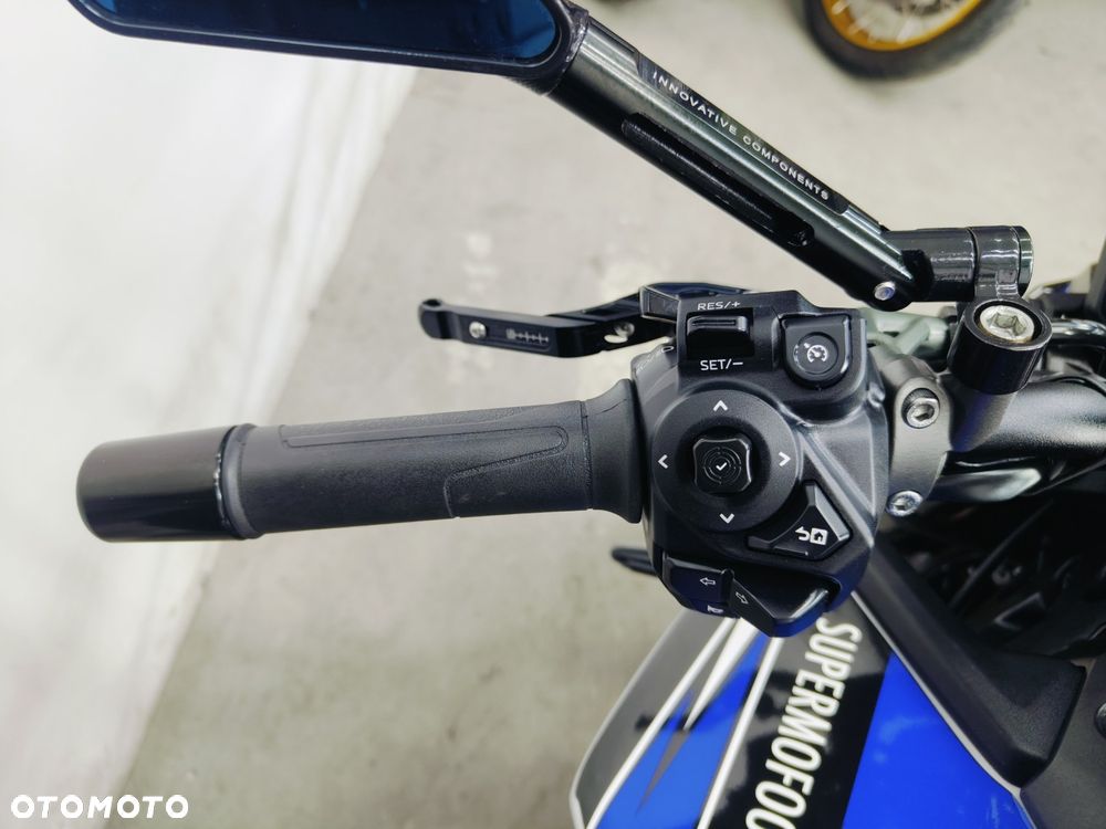 Yamaha MT - 17