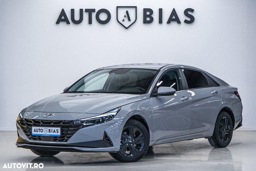 Hyundai Elantra 1.6 l 123 CP 6MT Highway - 1