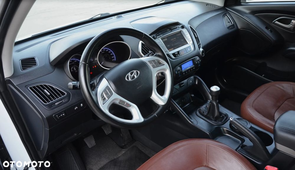 Hyundai ix35 2.0 Premium 2WD - 17
