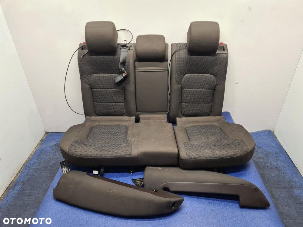 VOLKSWAGEN PASSAT B7 KOMBI KANAPA TYLNA - 2