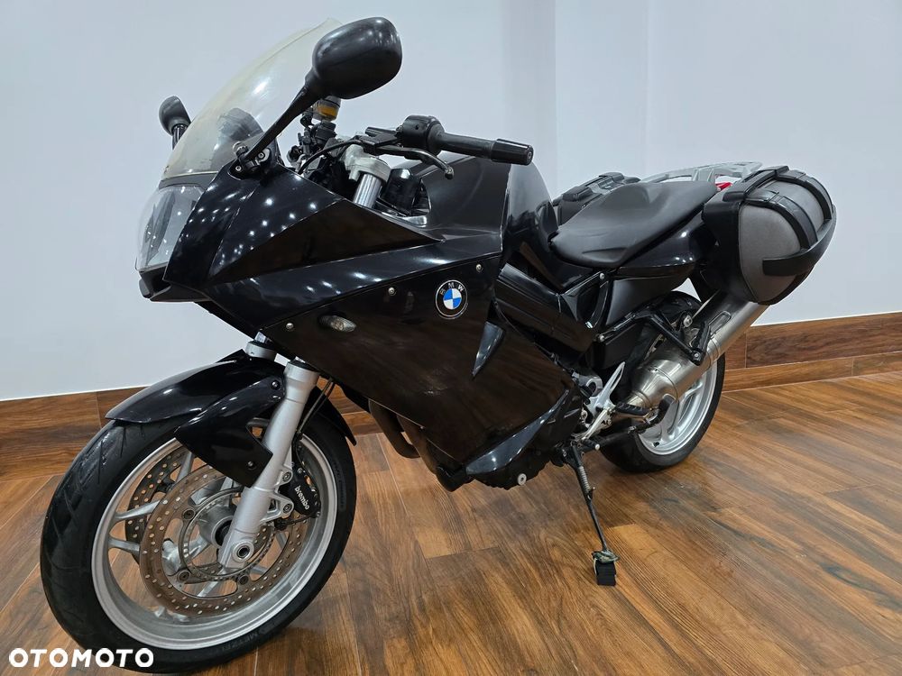 BMW F - 40