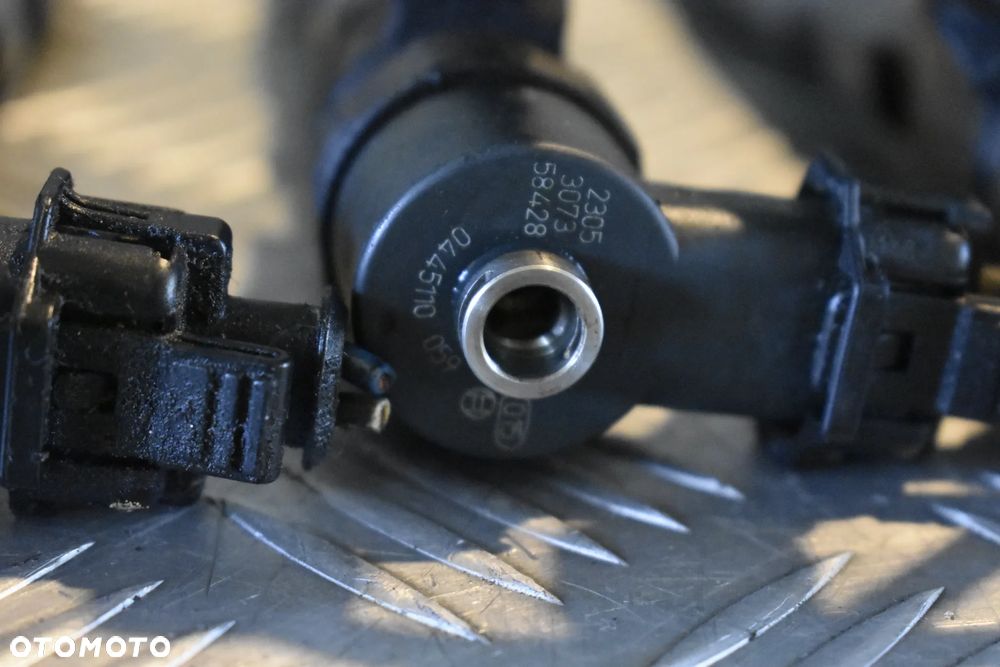 WTRYSKI CHRYSLER VOYAGER 2.5 2.8 CRD 0445110059