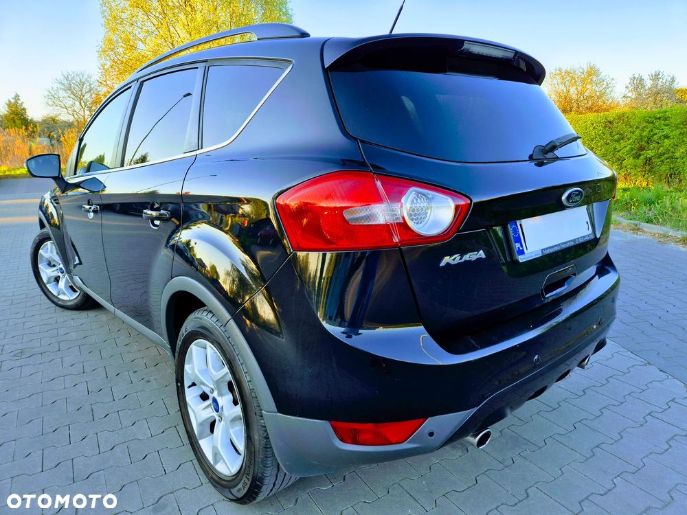 Ford Kuga 2.0 TDCi 4x4 Titanium - 4