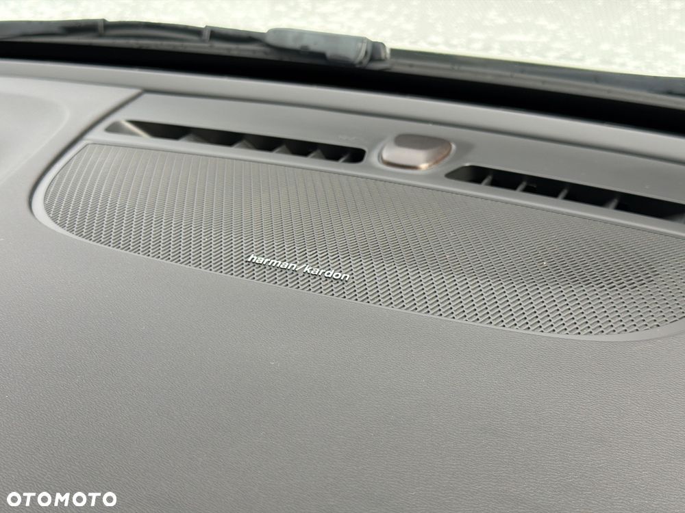Volvo XC 40 T3 Geartronic RDesign - 11