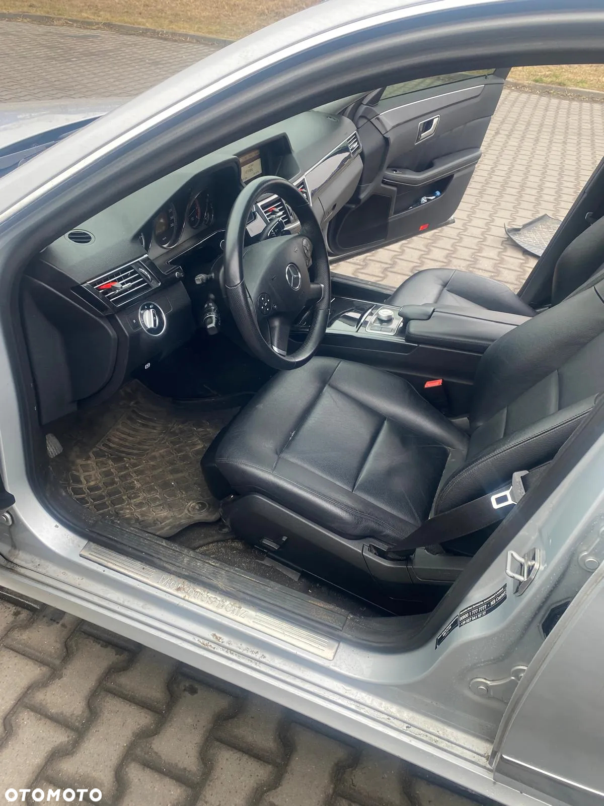 Mercedes-Benz Klasa E 350 CDI 4-Matic BlueEff Avantgarde - 19