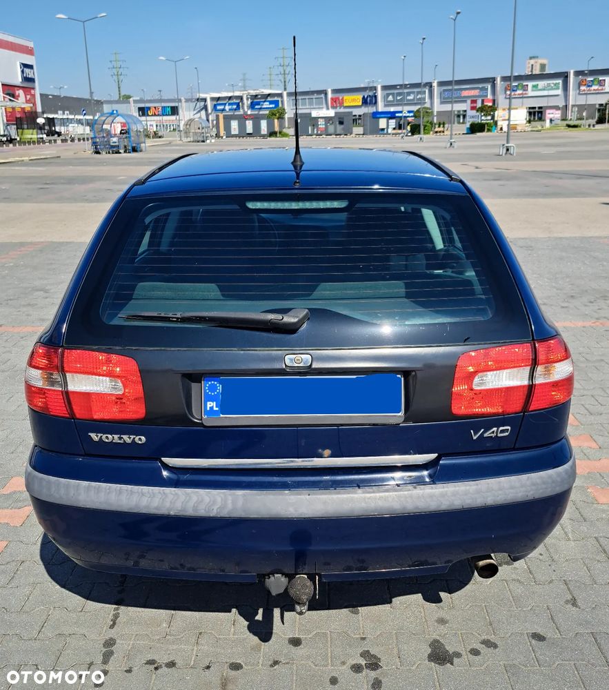 Volvo V40 1.8 - 6