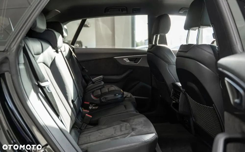 Audi RS Q8 TFSI mHEV Quattro Tiptronic - 9