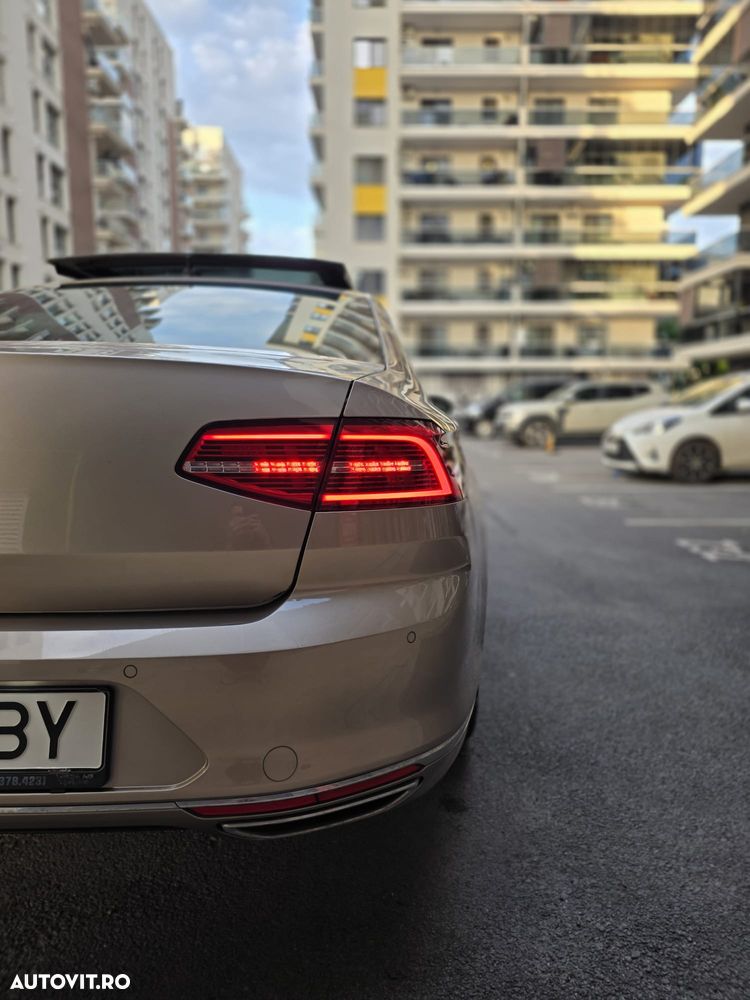 Volkswagen Passat 1.6 TDI SCR DSG Business - 10